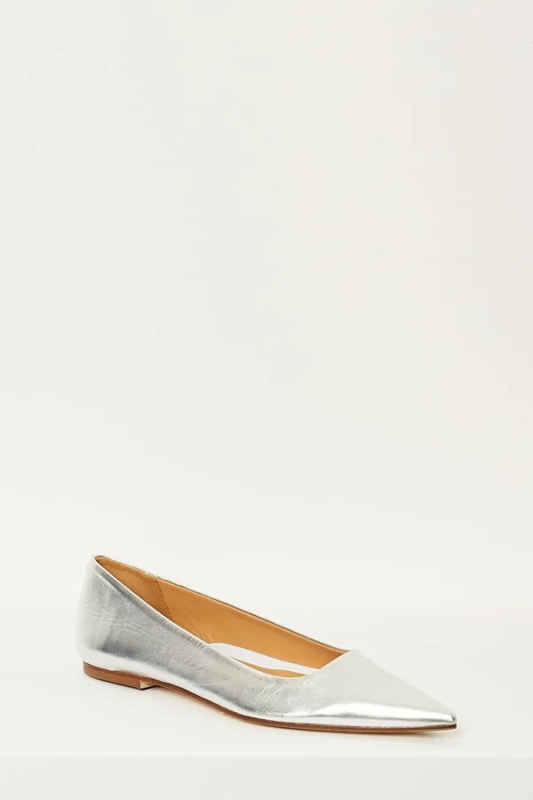 Aeyde Cassy leather flat