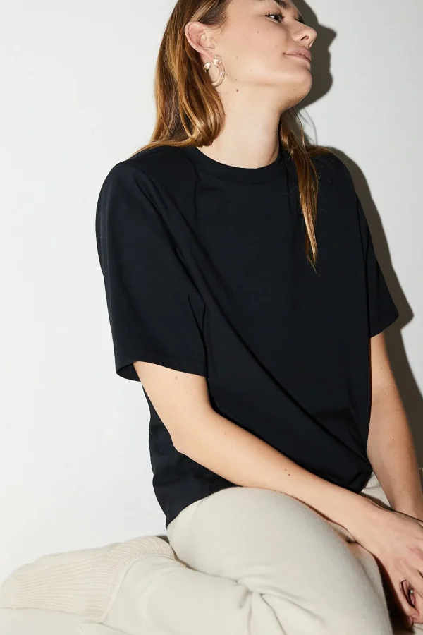 Annika Inez 14K/GF-Glassy Hoop