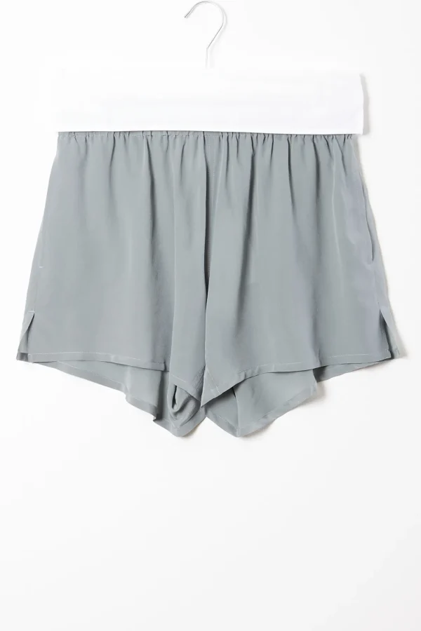 Boxy silk short