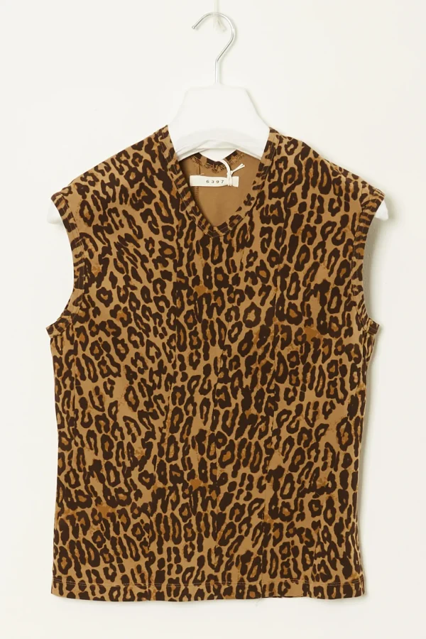 6397 Double V vest