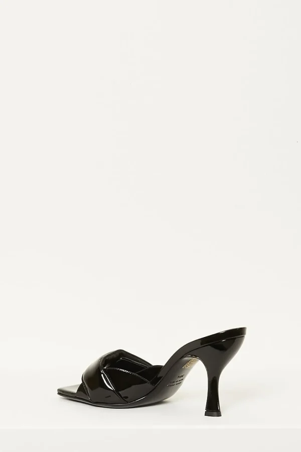 Giaborghini Alodie patent sandals