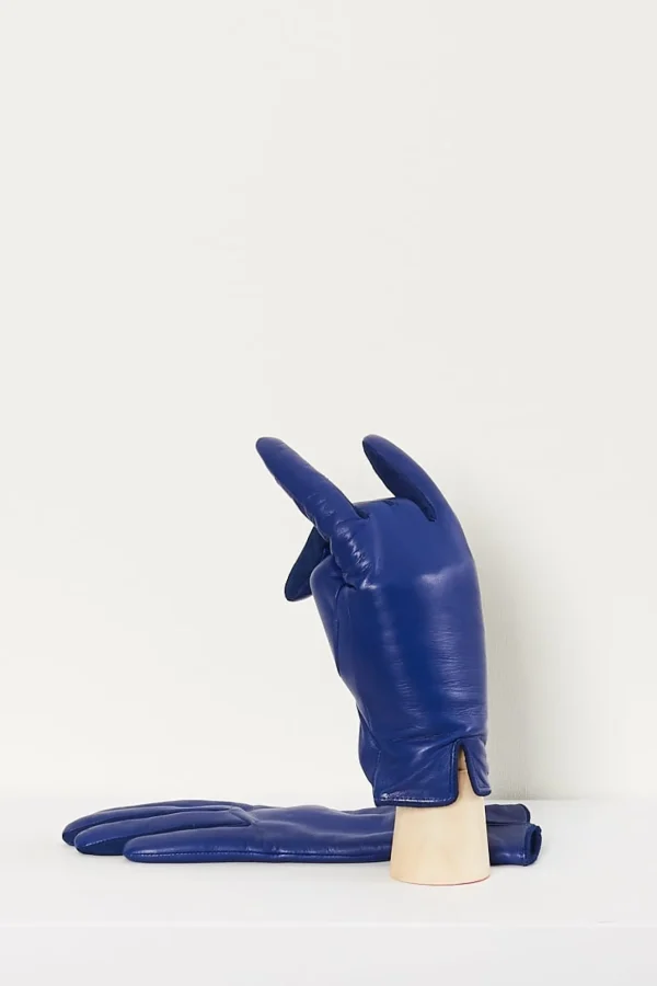 handsome Essentials leather gloves