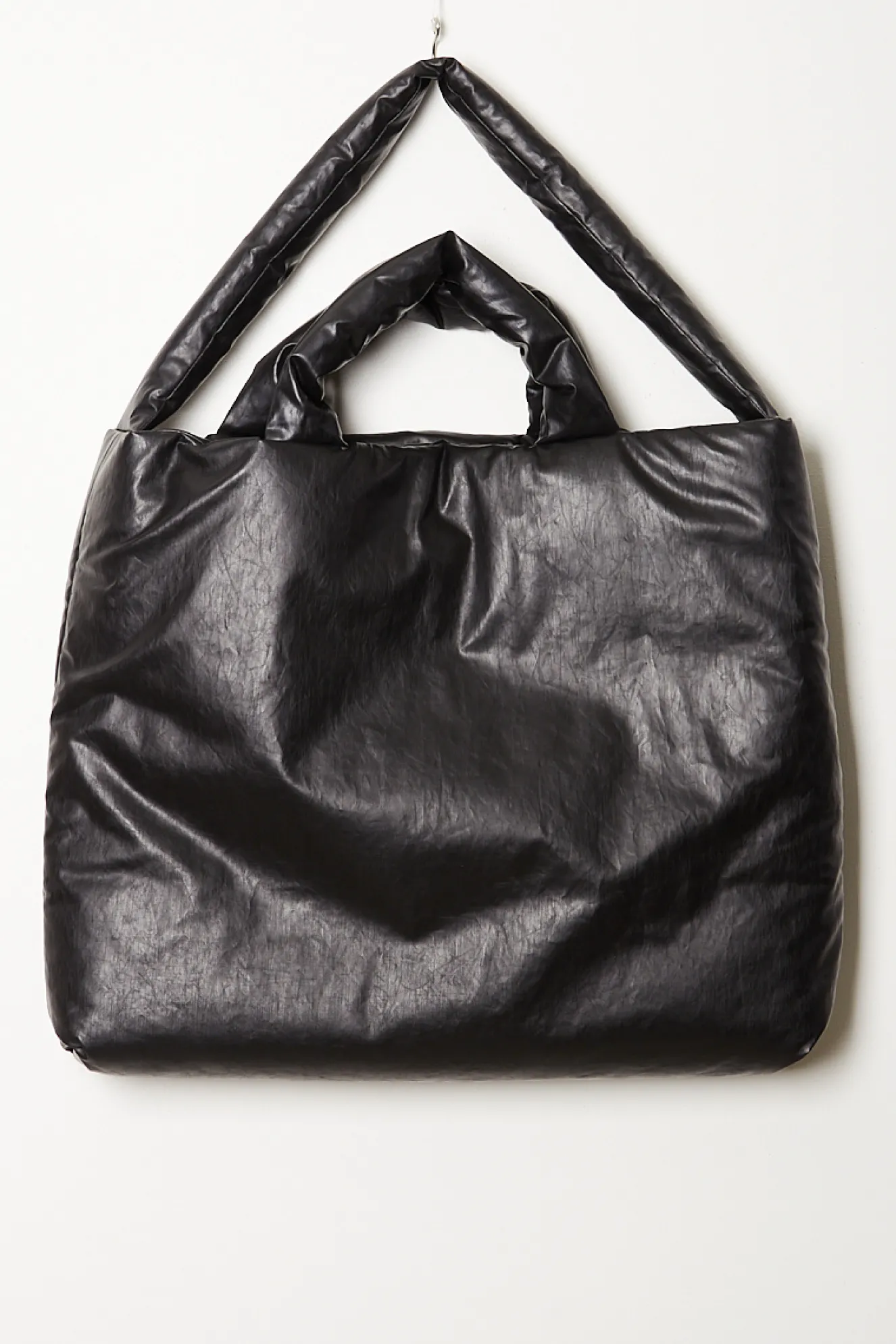 kassl_pillow_large_oil_1.webp KASSL Pillow large oil