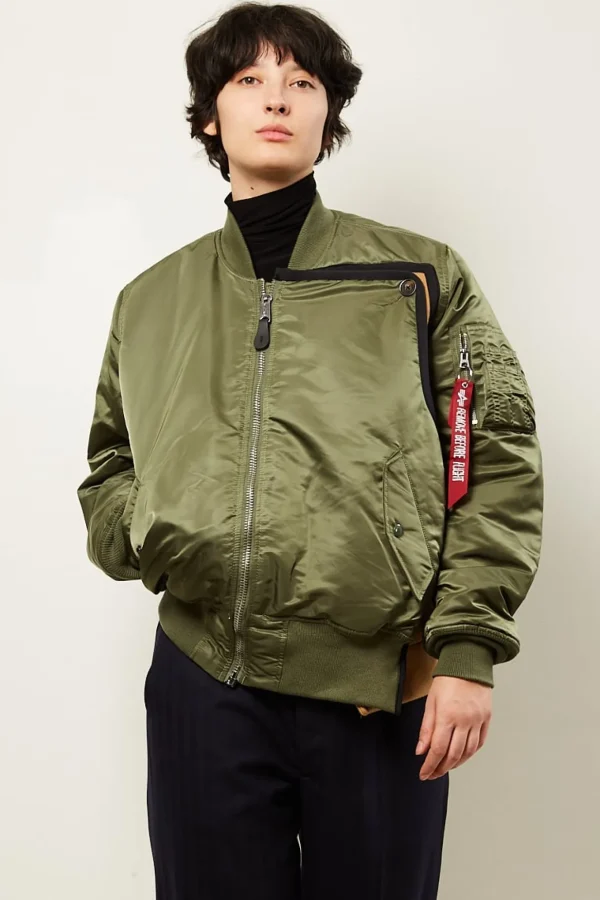 lutz Cocoon bomber