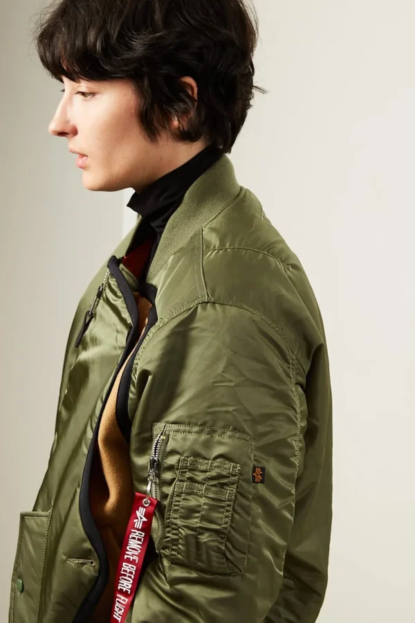 lutz Cocoon bomber