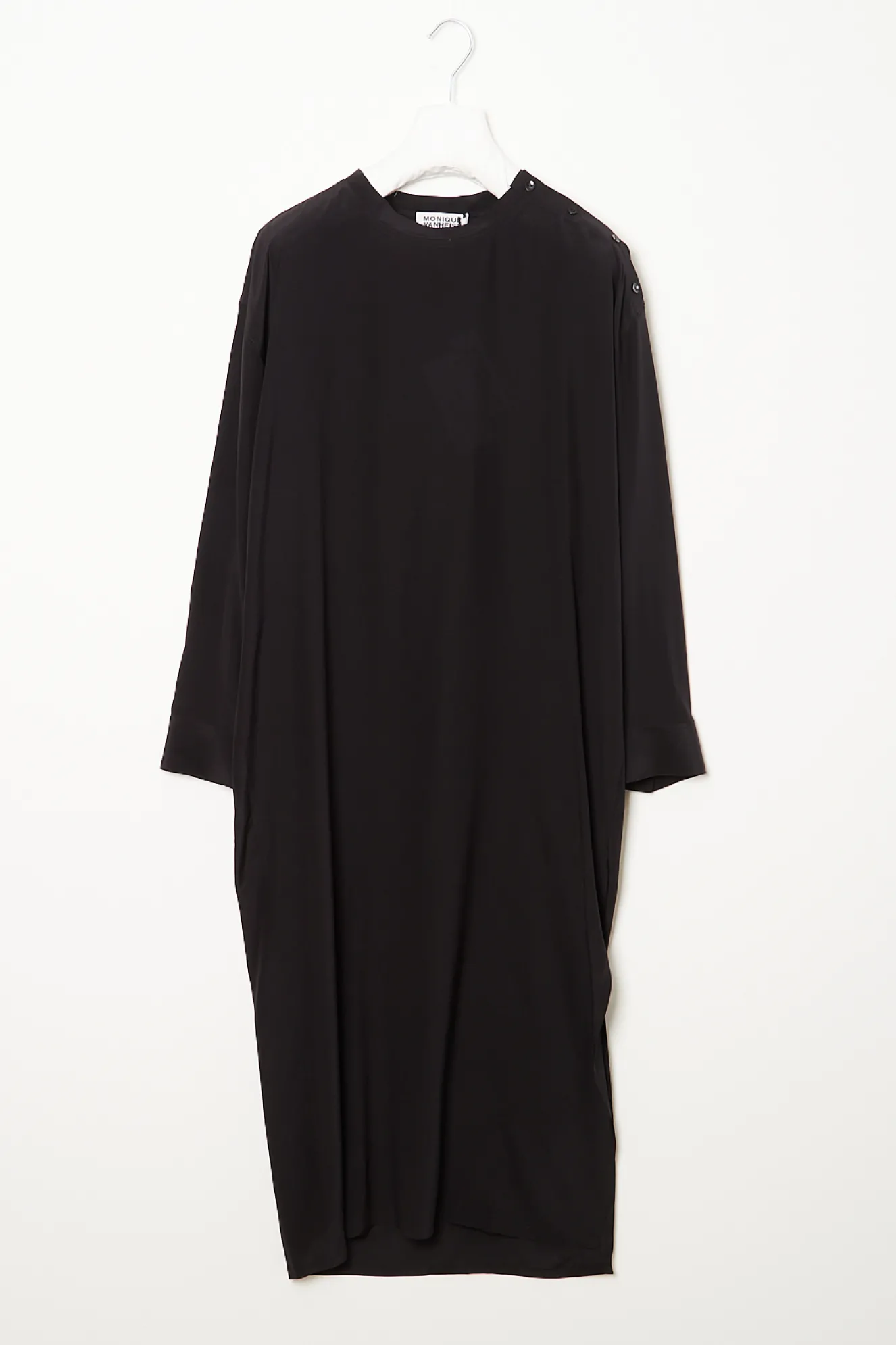 monique_van_heist_splits__0.webp Monique van Heist Splits silk dress