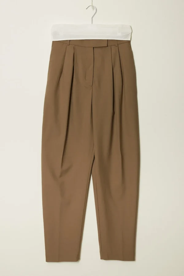 Round leg tailored trousers