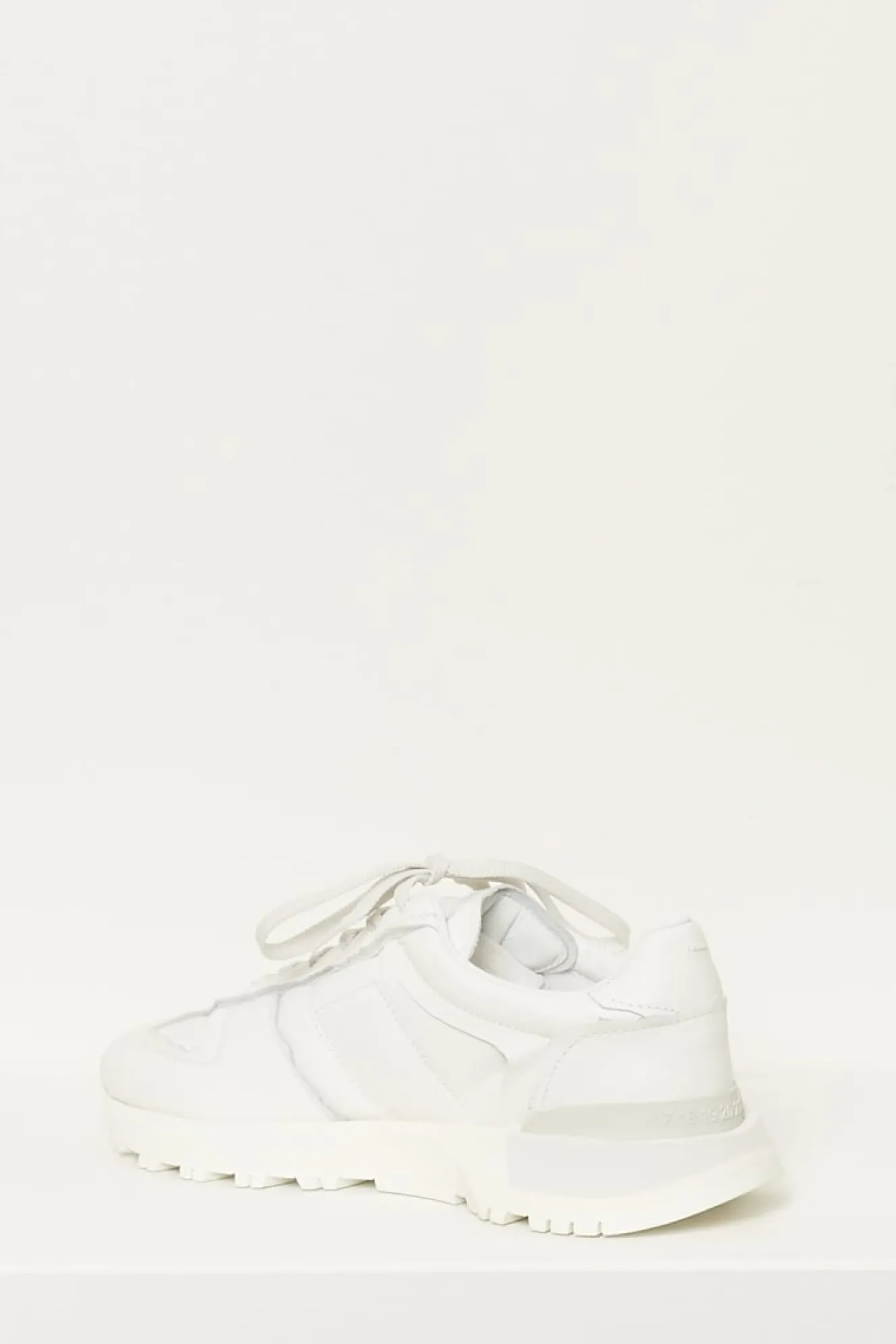 sneakers_swsp_1.webp Sneakers S58WS0241P5340