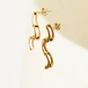 Studio Collect Wavy earrrings