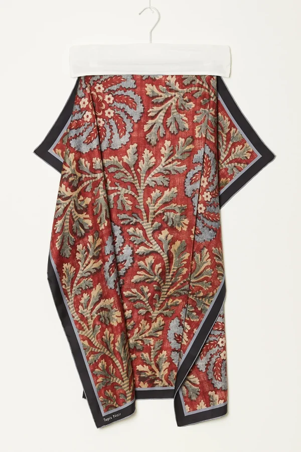 Tapis Noir Classical red flower scarf