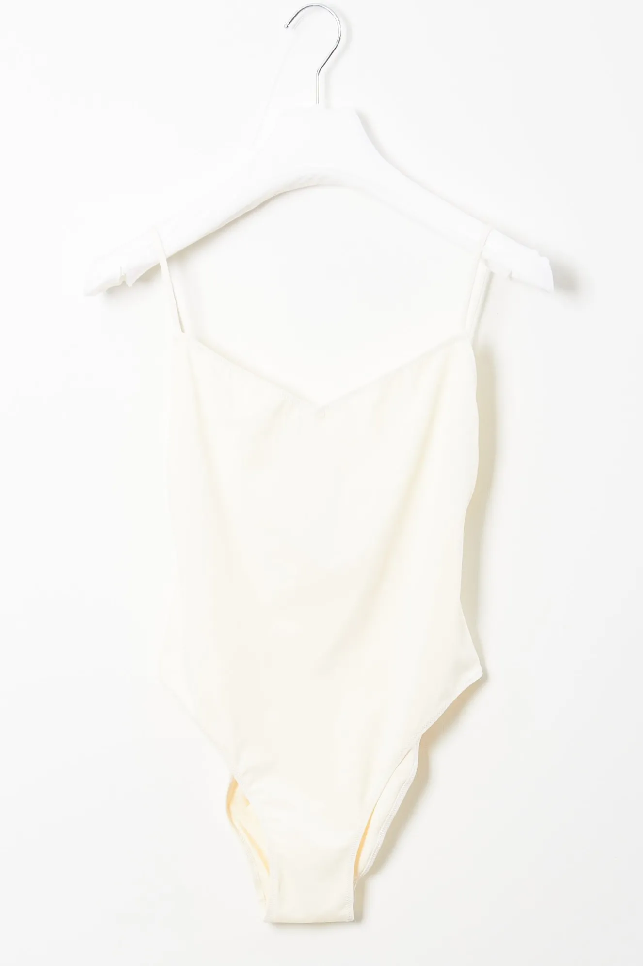 ventiquattro_vneck_swimsu_0.webp Ventiquattro V-neck swimsuit